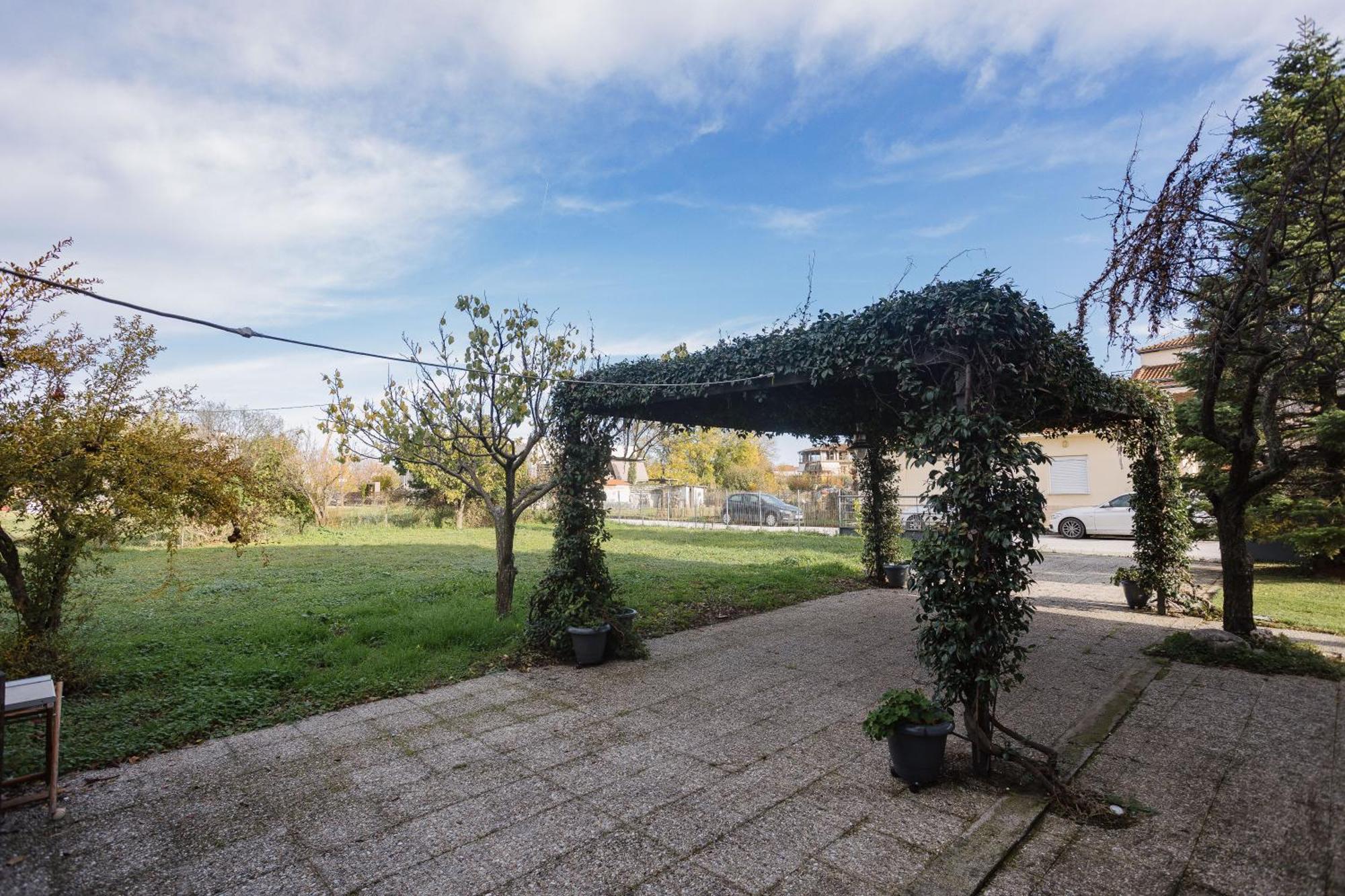 Billiard Home In Trikala Exterior photo